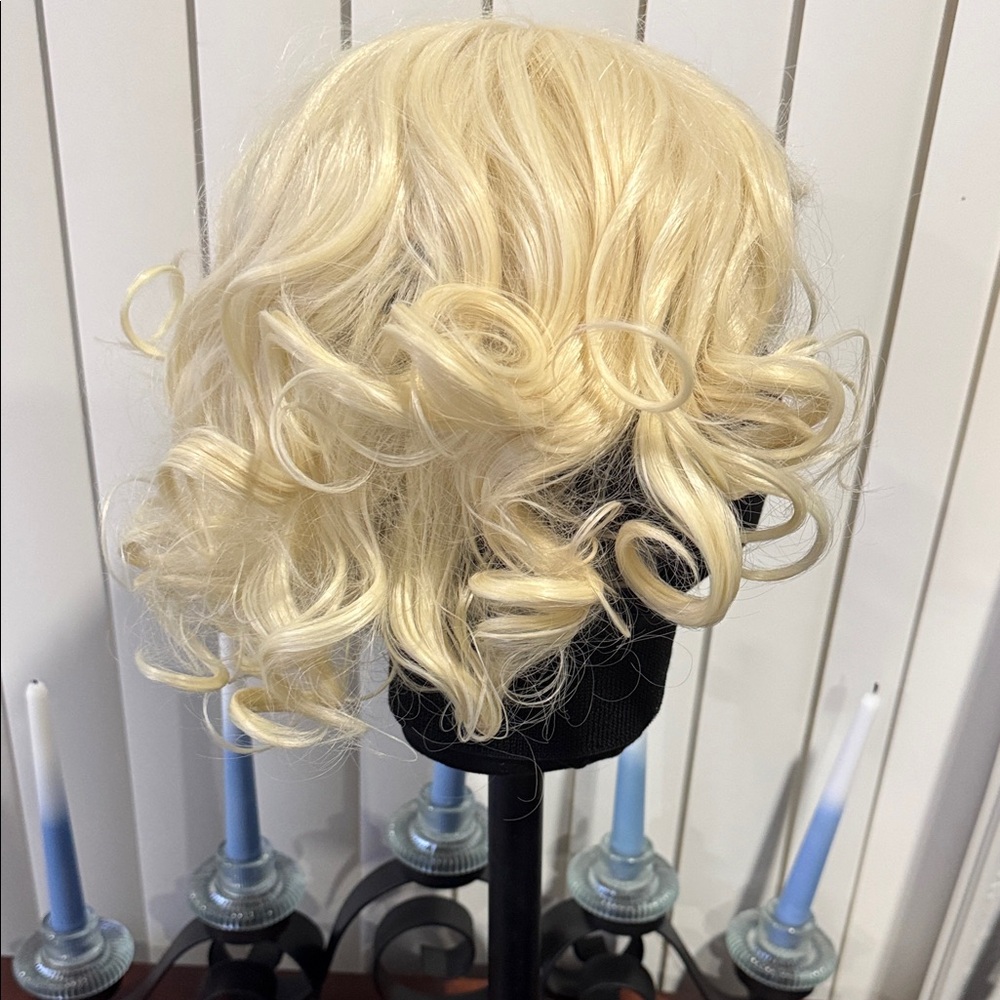 Blonde Curly Wig for Women - Picture 4 of 4